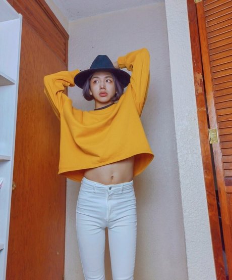 Brunett hd actress images