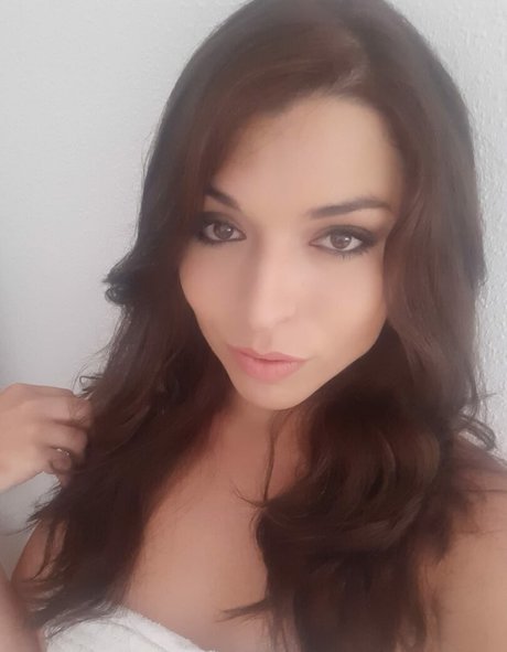 Vibes Victory hot star gallery