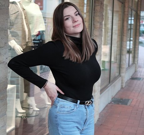 Jasmin Lutke xxx actress pictures