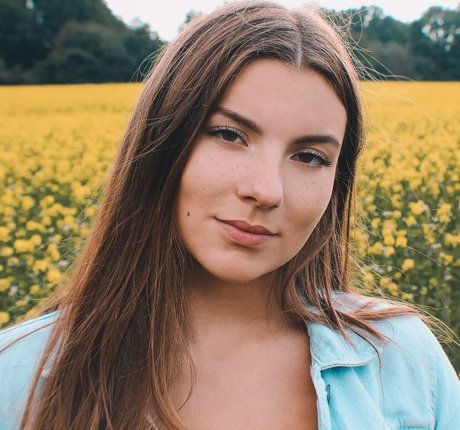 Jasmin Lutke sex star pic