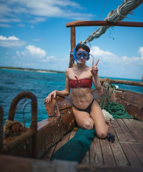 Azrael Renee best model pic