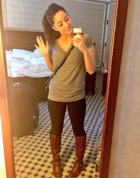 twomgovercsquared model nice photos