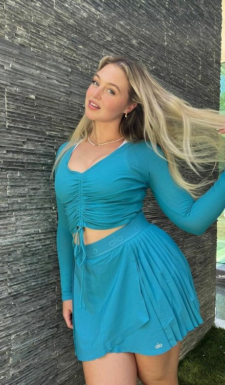 Iskara Lawrence adult model images