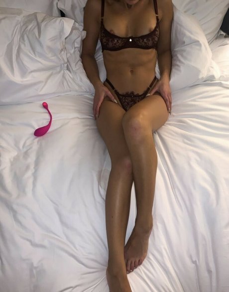 Sasha Adler model nudes photo