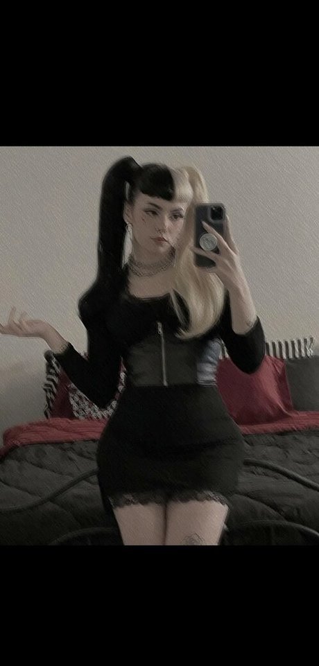 Emma Langevine pornstar sexy gallery