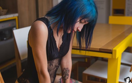 Wingsweak free actress picture