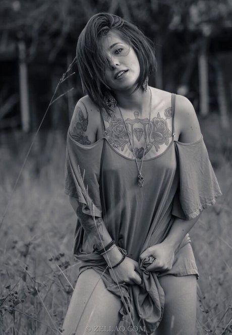 Karen Menegazzo erotic actress galleries