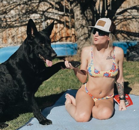 hailee justice model best gallery