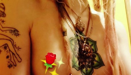 Bambiicandy pornstar top picture