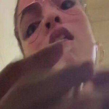 Wanda Potts model high quality picture