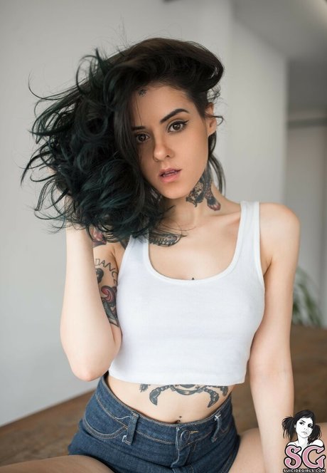 Adriella Stormovski model beautiful images