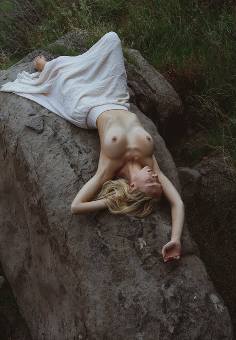 Kathryniacometti perfect actress galleries