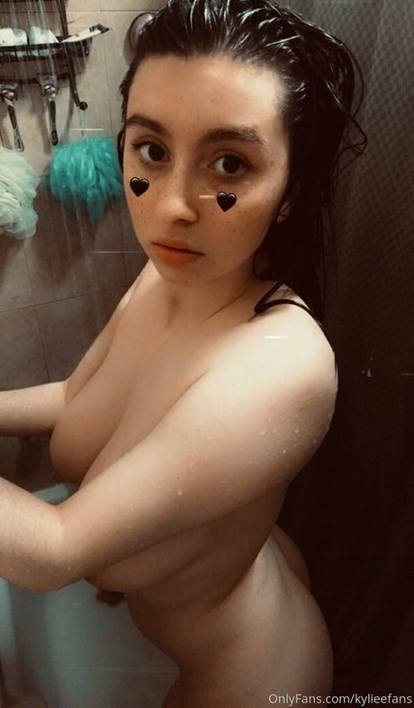 KylieeOW actress gallery