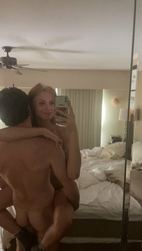 lilywest56 nudes star picture