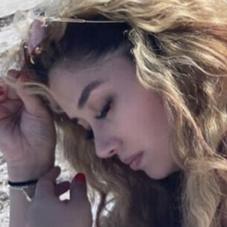 Durtcobain_ erotic actress img