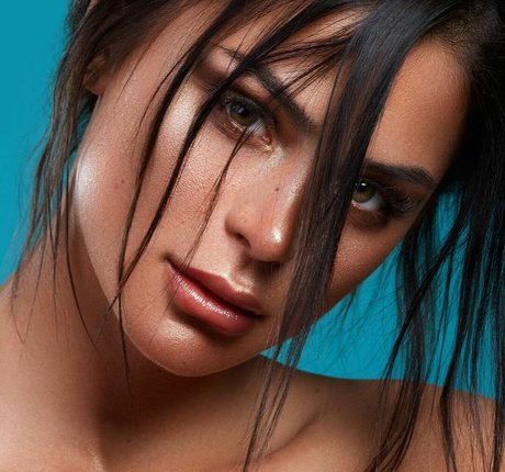 Sandra Dziwiszek star erotic galleries