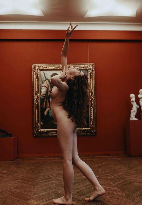 Petitesofi model adult gallery