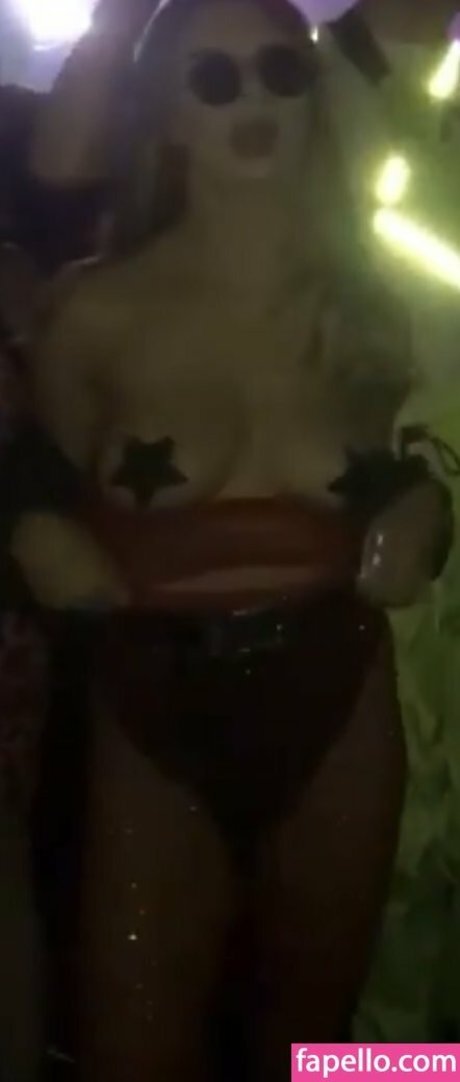 teeteexoxo beautiful star photo