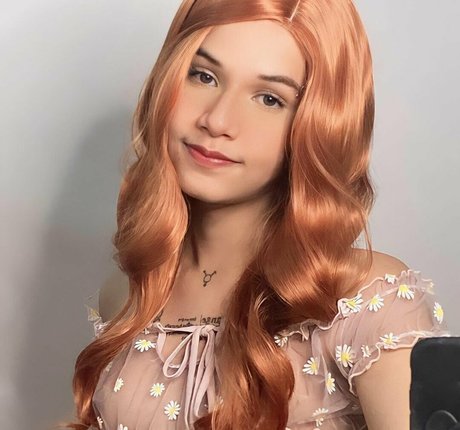 Manufrogs top actress archive