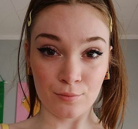 Margot Diamond sex model archive