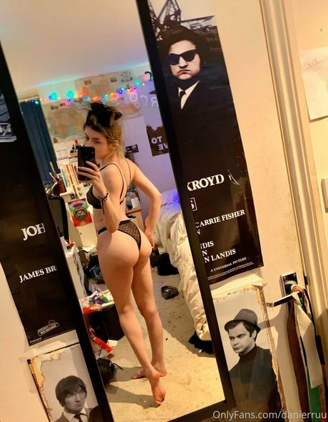 danierruu star nudes photo