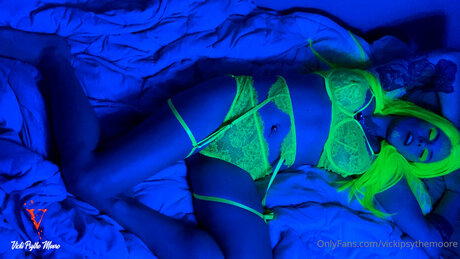 vickipsythemoore exclusive pornstar image