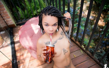 sasaricando pornstar xxx photo