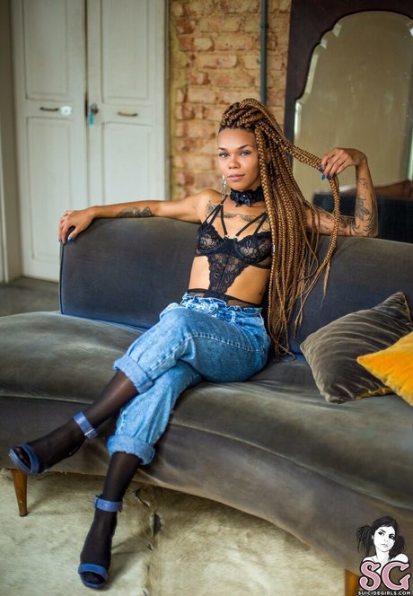 sasaricando star xxx archive