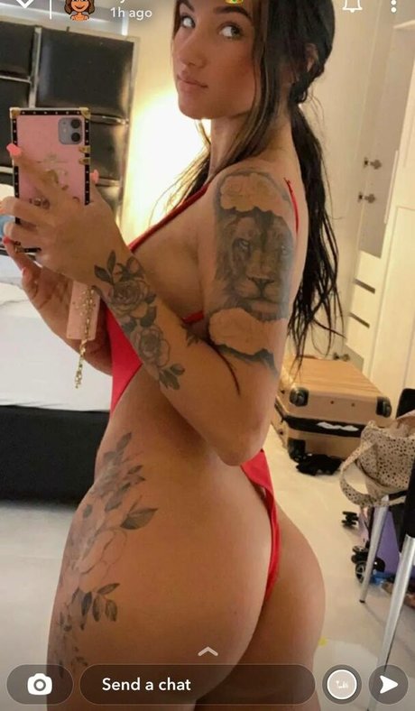 Kylee Deweese naked star picture