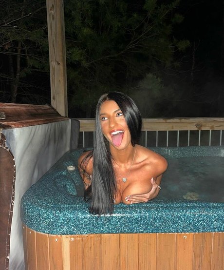 Kylee Deweese erotic pornstar photos