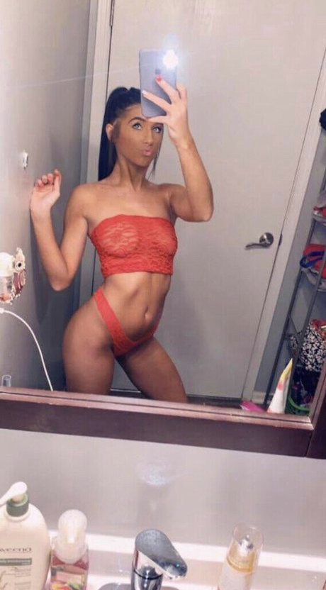 Kylee Deweese free pornstar pictures