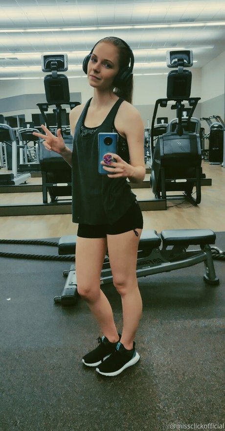 MissClick Live art star pictures