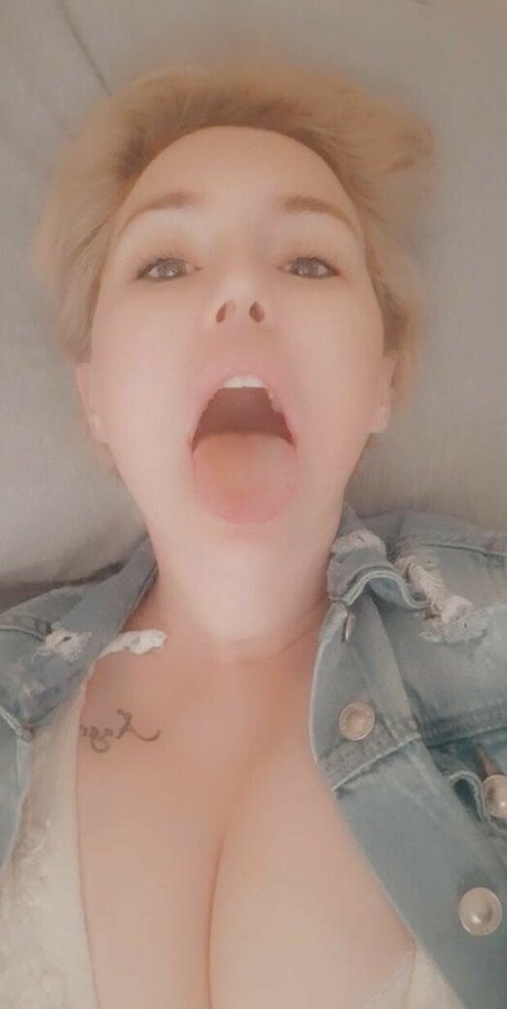 TheRealKaiidira model naked photos