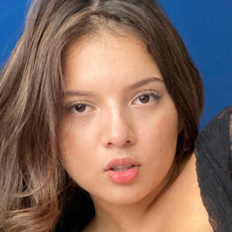 Carolinabell Profile pic