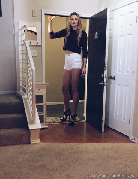 breezytall sexy model galleries