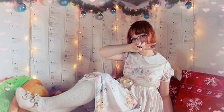 TooMuchTimeMyself model xxx gallery