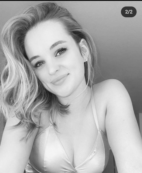 Syd The Senator beautiful actress archive