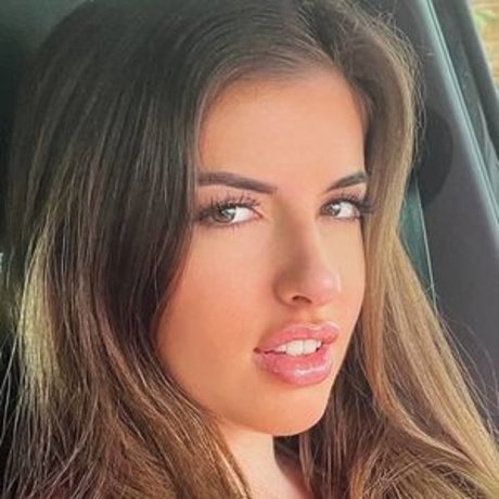 Alexajanem model free image