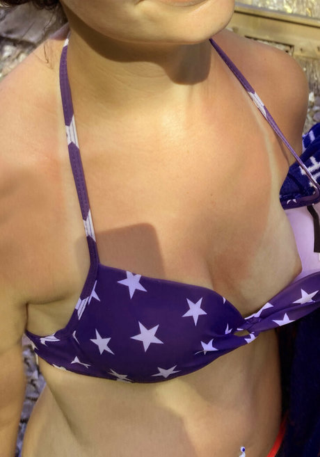 Broomtrail adult actress images