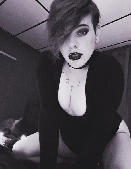 out there rowan pornstar free pictures