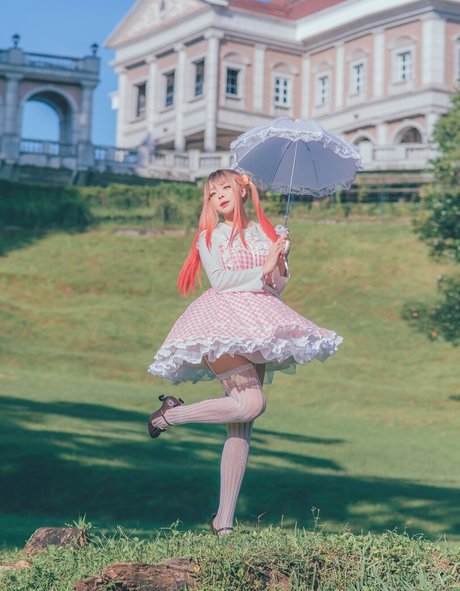 Rithe Cosplay sexy star photos