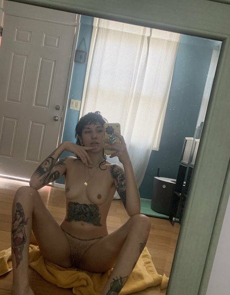 hiitssprite erotic actress pictures