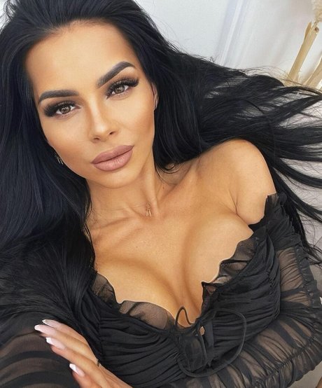 ilailonaa erotic pornstar pictures