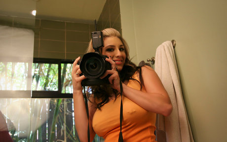 tall busty onlyfans free xxx gallery