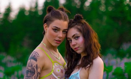 skylergrace top star pic