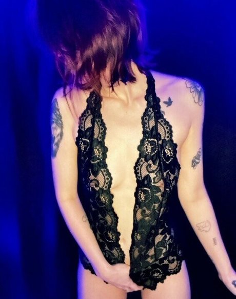 Jessicaquinn nude pornstar gallery