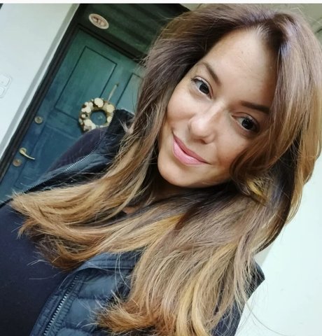 Annamari perfect pornstar image