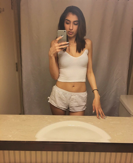 Jasdeep Johal xxx model image