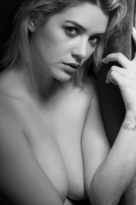 Mckenzie Eckels pornstar top galleries