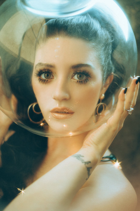 Mckenzie Eckels model nude galleries